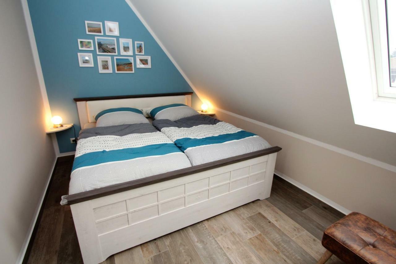 Familienfreundliches Ferienhaus In Kroepelin Bagian luar foto